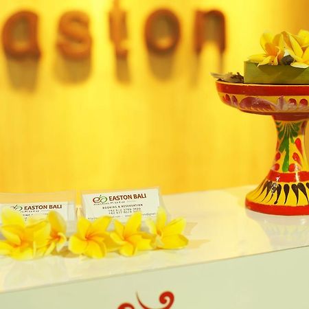 Easton Kuta Homestay Екстер'єр фото