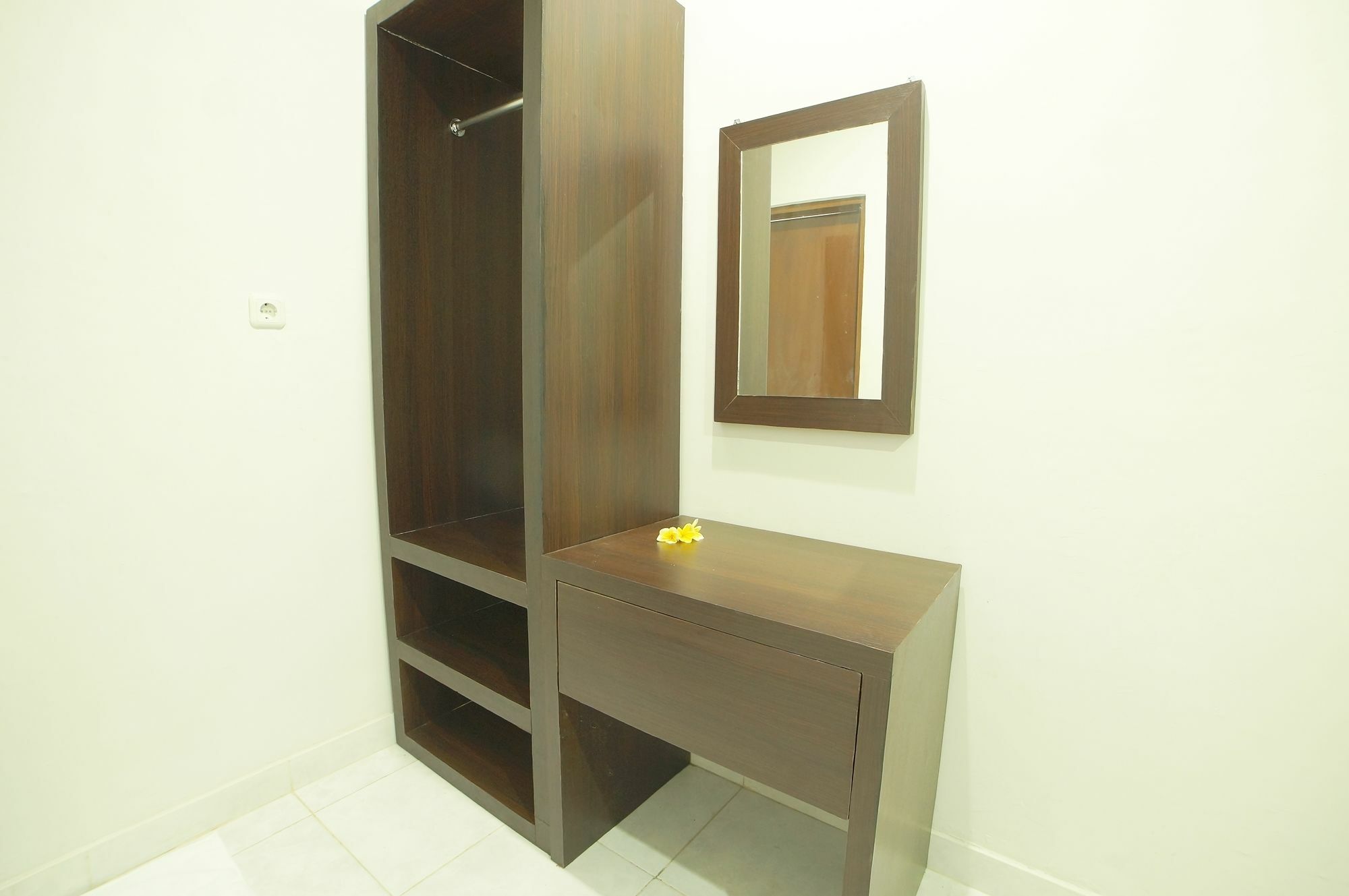 Easton Kuta Homestay Екстер'єр фото